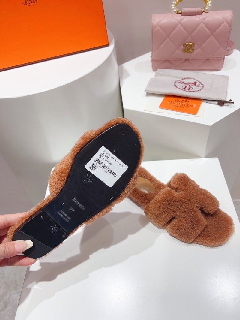 Hermes Slippers